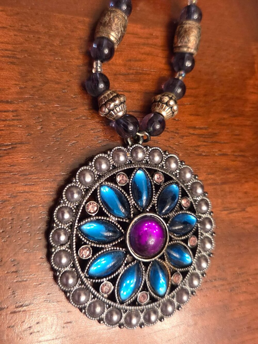 Avon Vintage Flower Medallion Beaded Necklace Gunmetal Blue Purple - Picture 2 of 7